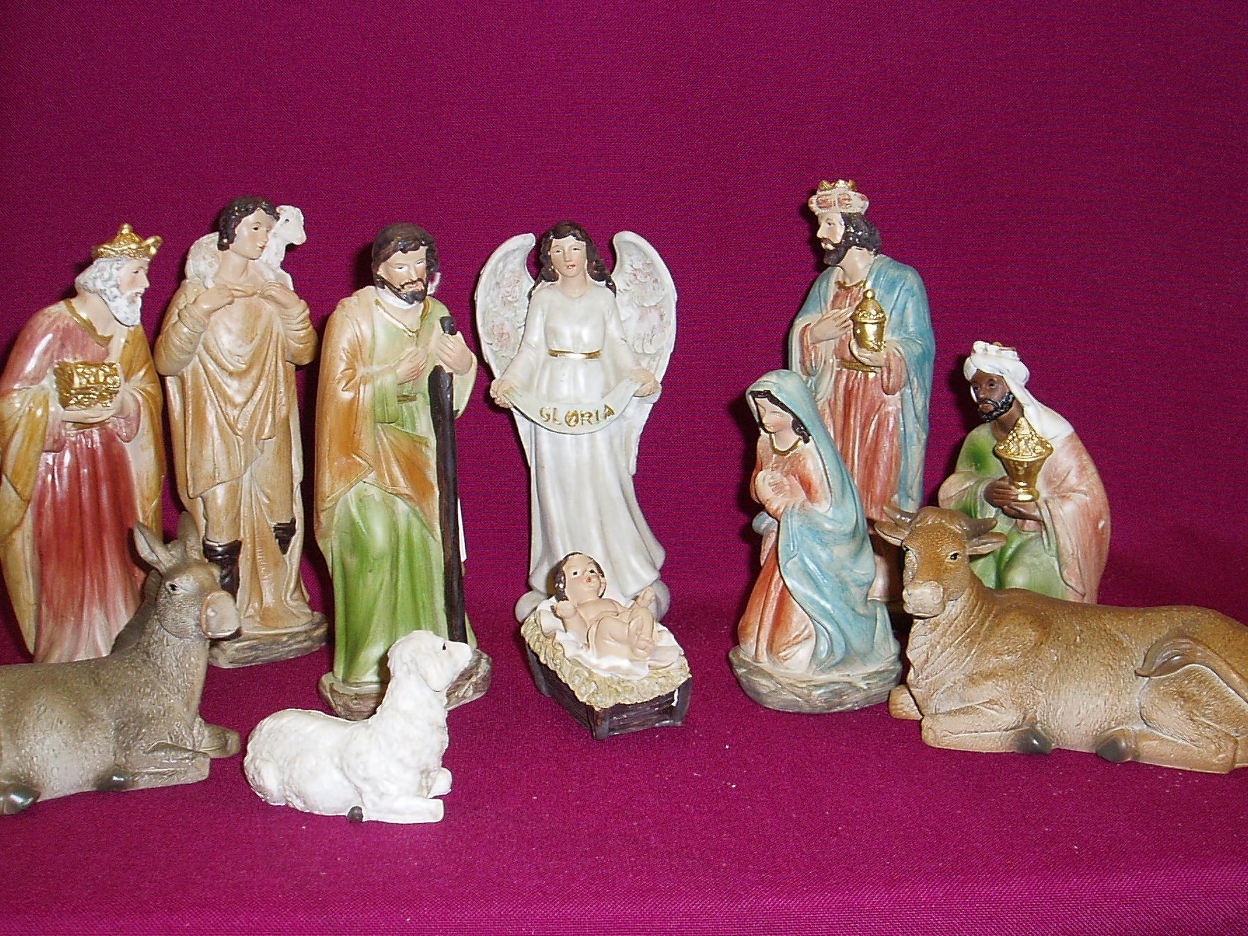 Small Nativity Set.