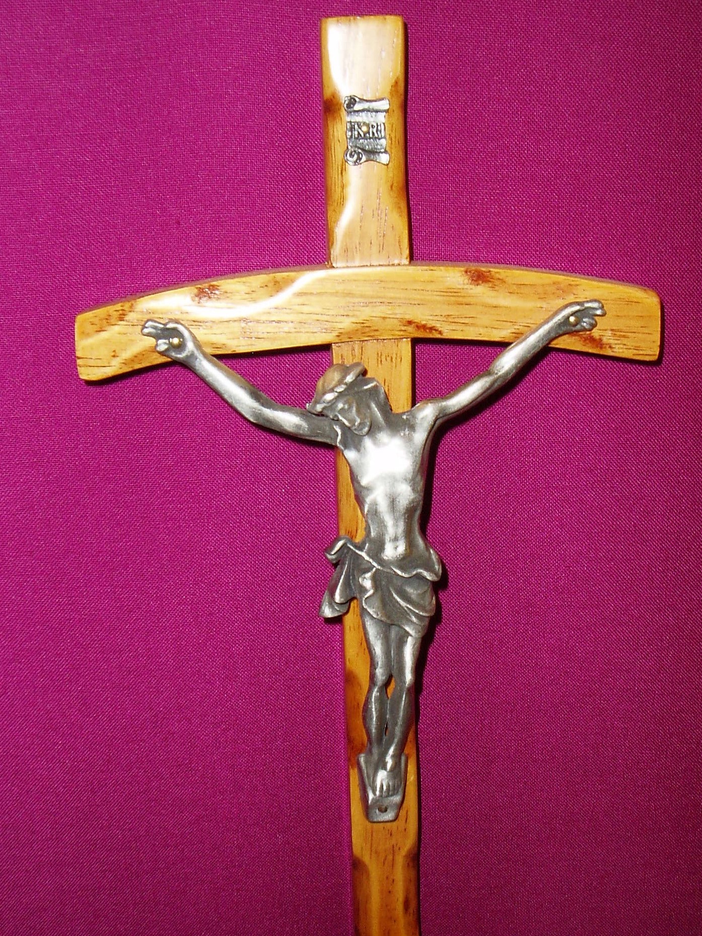 Crucifix: 30cm